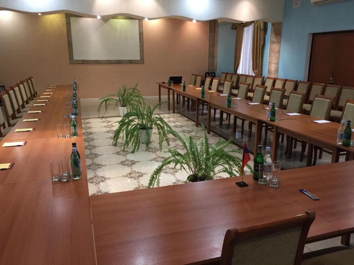 Vayk Hotel Zewnętrze zdjęcie