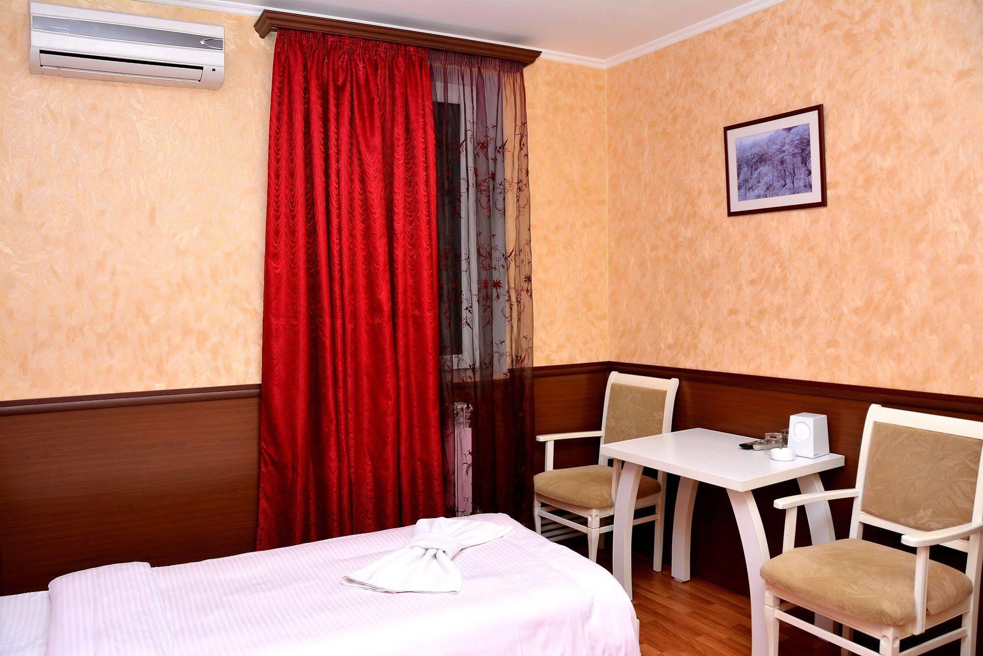 Vayk Hotel Zewnętrze zdjęcie