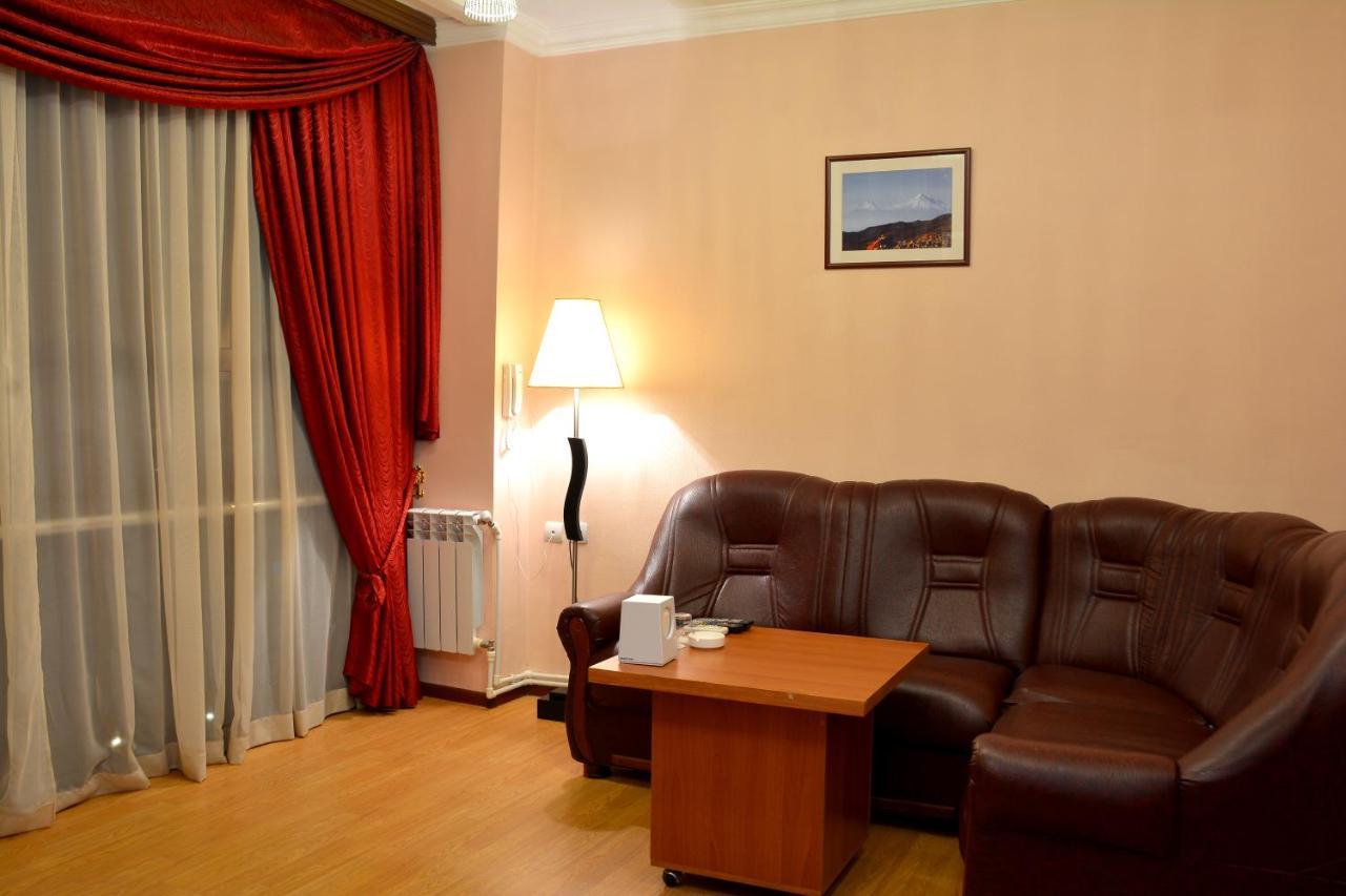 Vayk Hotel Zewnętrze zdjęcie